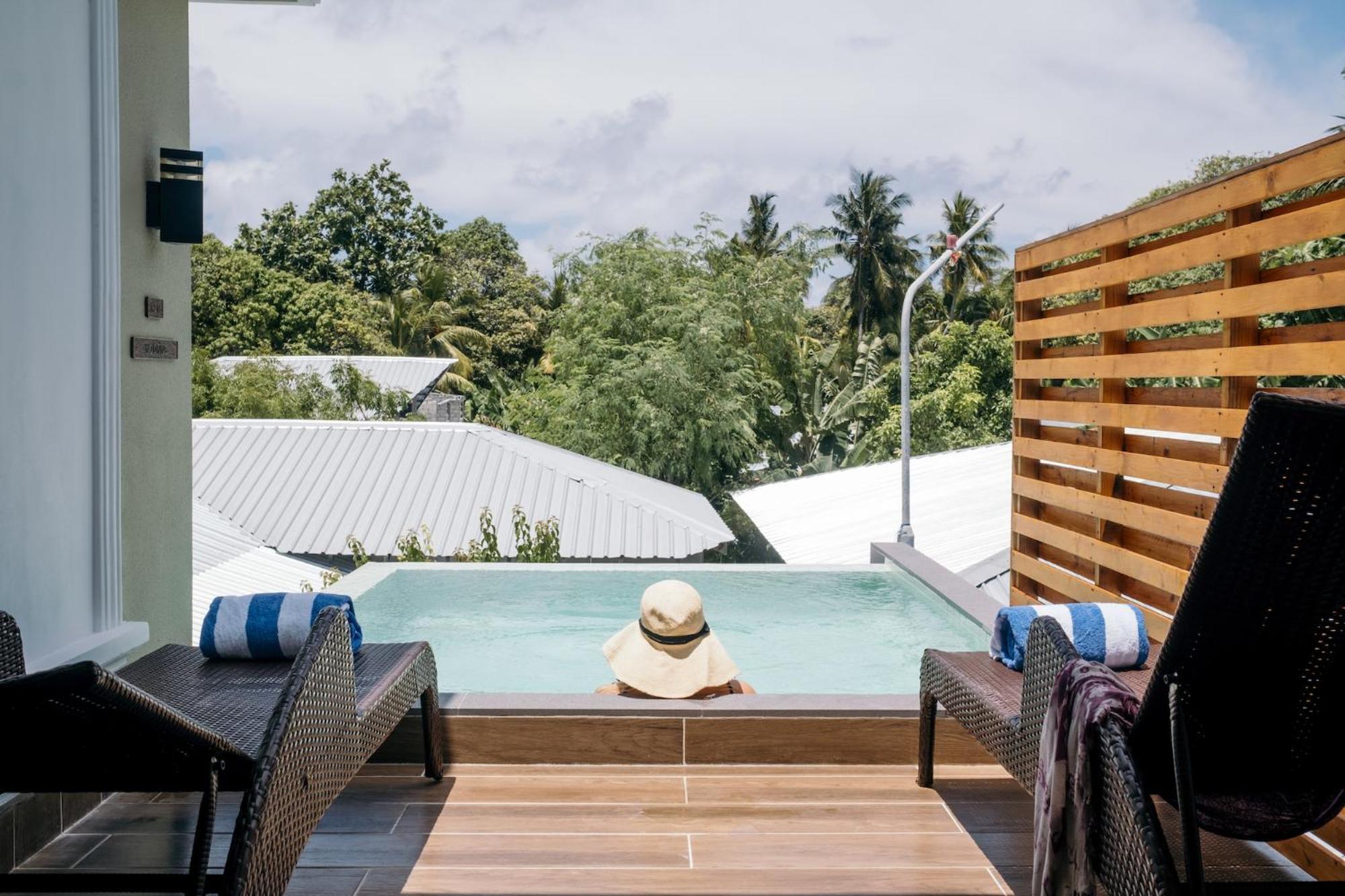 Fuvahmulah Central Hotel Экстерьер фото